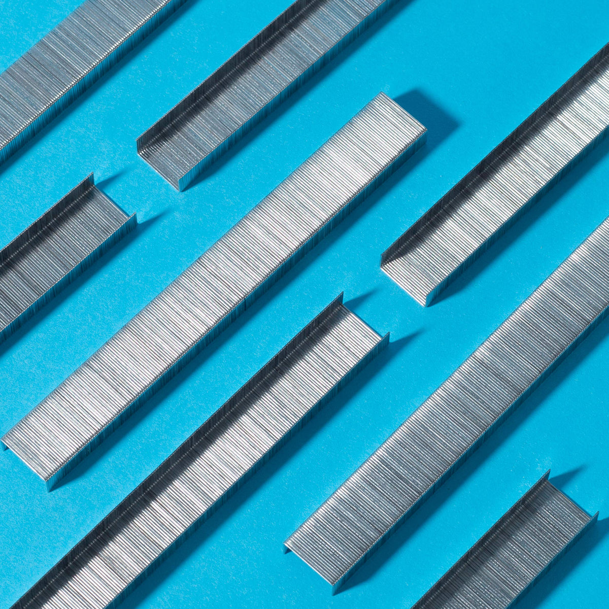 10000 Silver 1/4" General-Purpose Staples, 20-Sheet Capacity, Jam-Free, Standard Office